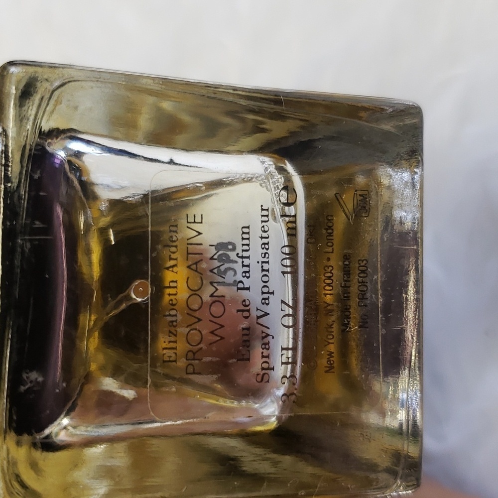 ELIZABETH ARDEN PROVOCATIVE WOMAN - Picture 3 of 4